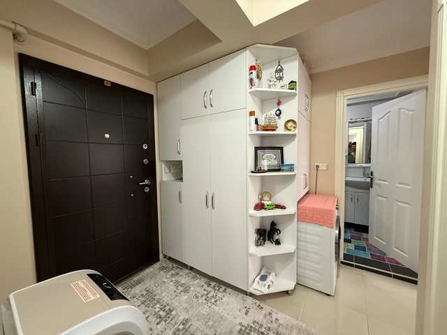 AVCILAR CİHANGİR MAH. METROBÜSE YAKIN 2+1 SATILIK DAİRE