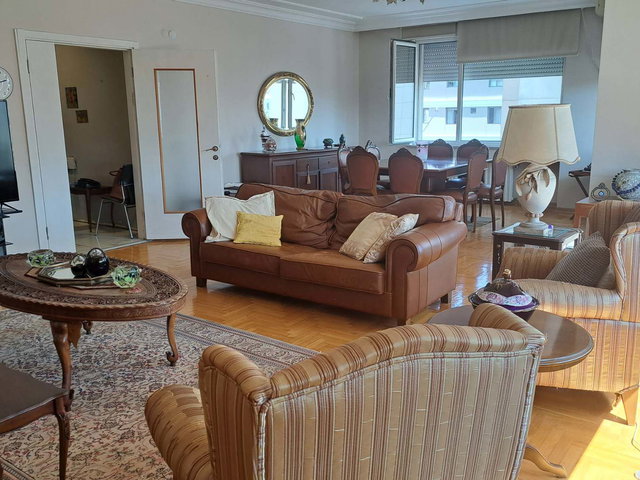 CADDEBOSTAN BİLİM SOK 4+1 FERAH 190M2 NET DAİRE/KİRALIK