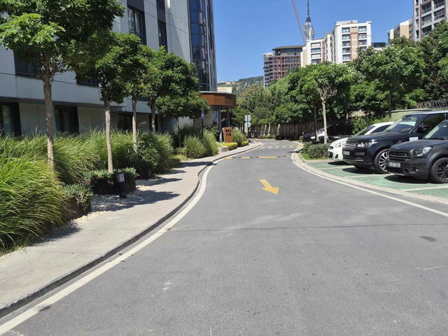ACIBADEM AKASYA GÖLEVLERİ SİTESİ YATAY BLOK 2.KAT 1+1 KİRALIK DAİRE
