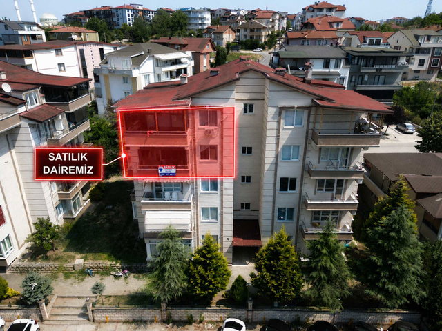 BAŞİSKELE’DE GÖKÇE SİTESİ’NDE 3+1 ÇATI DUBLEKS