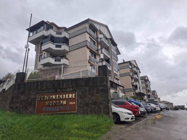 REMAXÇAKRA ÖMER ONAYCI'DAN TOPÇULARDA EŞSIZ DENIZ MANZARALI 3+1