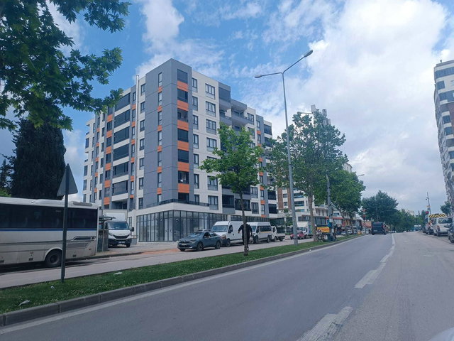 REMAX BEYAZ KASIM ÖNADIM BULVARINDA – 2+1 SIFIR ARA KAT DAİRE