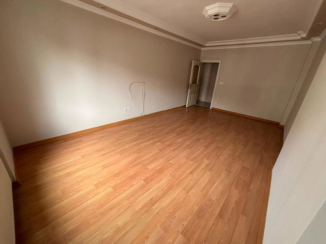 ÜMRANIYE ALEMDAĞ CADDESI'NDE KIRALIK 3+1 DAIRE