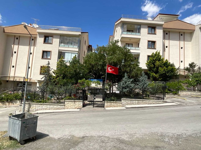 BİRLİK MAH ÖZÜN BİRLİK PARK STİ FULL EŞYALI 4+1 KİRALIK DAİRE