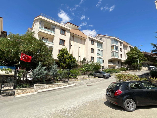 BİRLİK MAH ÖZÜN BİRLİK PARK STİ FULL EŞYALI 4+1 KİRALIK DAİRE