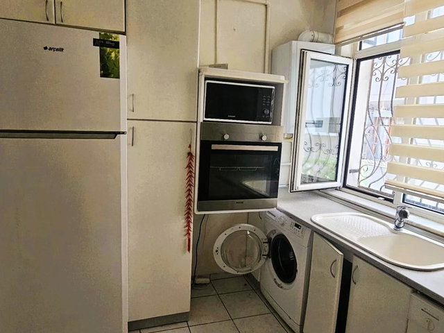 GAZİ ÜNİ. ÇOK YAKIN BALKONLU GİRİŞ, ÖN CEPHE, 2+1 EŞYALI KİRALIK
