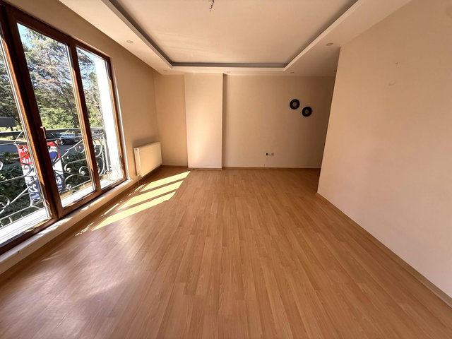 ÇEKMEKÖY ALEMDAĞ LİLYUM GARDEN SİTESİ 3+1 HAVUZ CEPHELİ KİRALIK