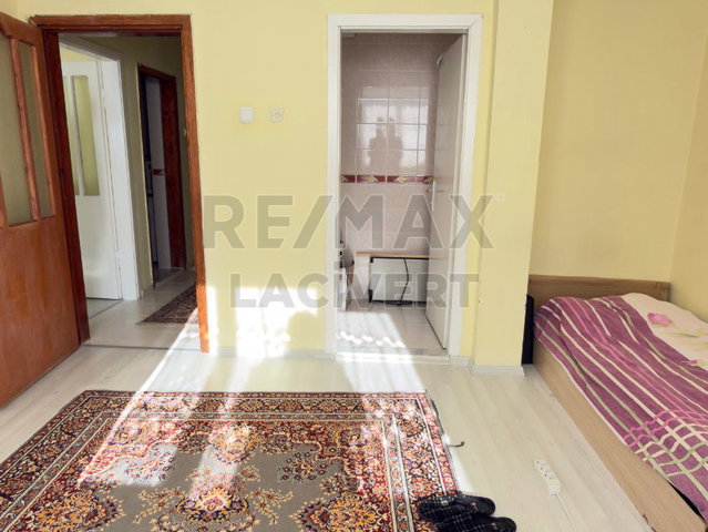 RE/MAX LACİVERT'TEN ÇATYOLU ÜZERİN'DE 3+1 SATILIK DAİRE