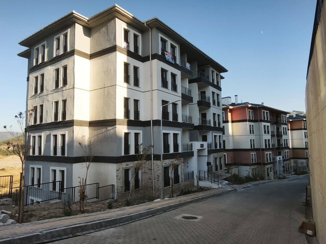 İZMİR ALİAĞA SAMURLU TOKİ KİRALIK 2+1 KONUT