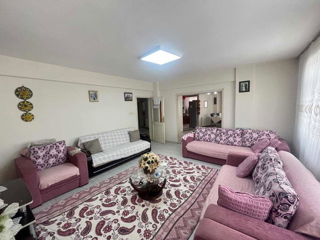 BULANCAK İHSANİYE’DE 3. KAT | 3.5+1 | 129 M² | ÇİFT BANYO & BALKONLU GENİŞ DAİRE