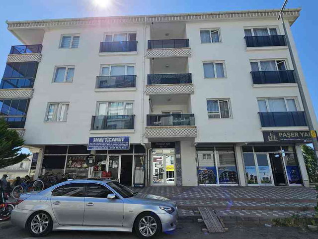MAMAK’TA MERKEZİ KONUMDA GENİŞ VE FERAH 3+1 SATILIK DAİRE