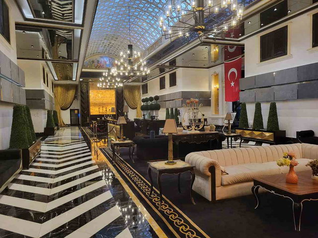 ATAŞEHİR ANDROMEDA GOLD RESIDANCE TADİLATLI SATILIK 1+1 DAİRE