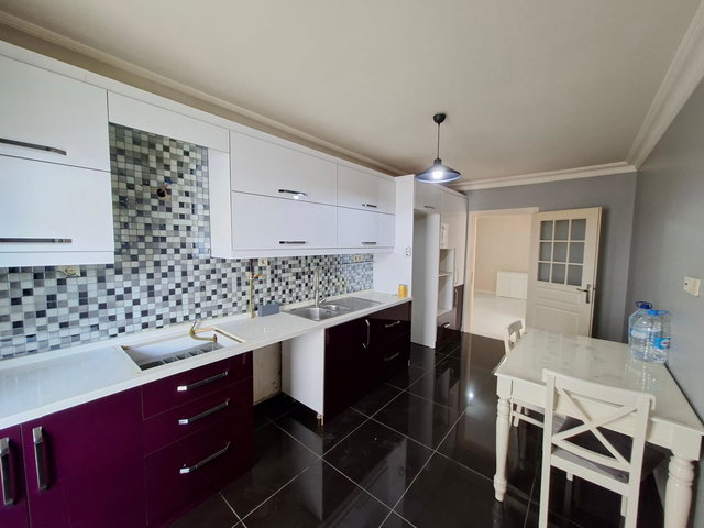 KOCAELI GEBZE HACIHALIL MAH. 3+1 130 M² KIRALIK DAIRE