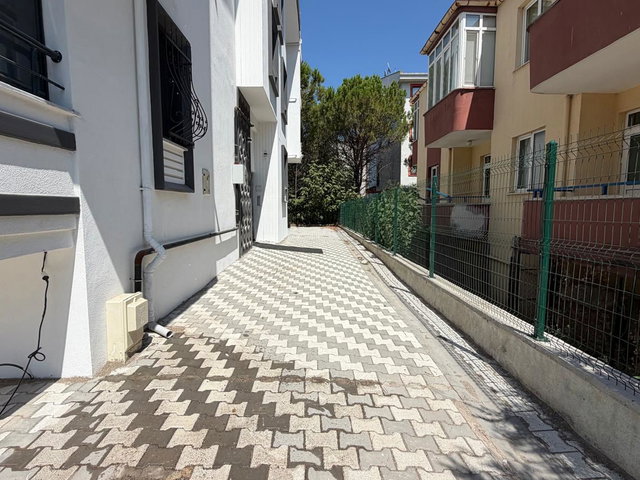 REMAX MID'DEN BAHÇELIEVLERDE KIRALIK 1+1 DAIRE