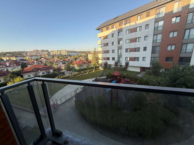 ALEMDAĞ TERRACE KORU UZMANI NESRİN AKTEPE'DEN 1+1 EŞYALI KİRALIK
