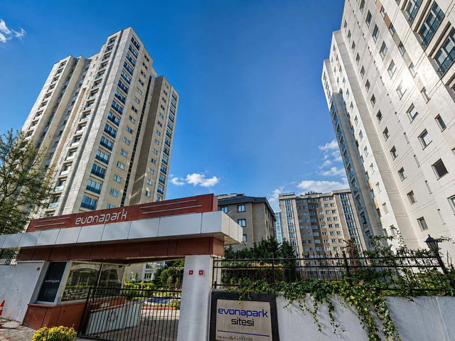 ŞERİFALİ EVONAPARK SİTESİNDE FİNANS MERKEZİNE YAKIN KİRALIK 2+1