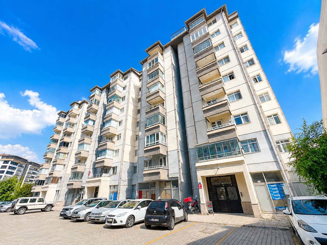ÇAKIRLAR MAHALLESİ BÜYÜK GÖBEK YAKINI SİTE İÇİ KİRALIK 3+1 DAİRE