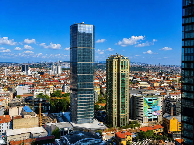 ROTANA BOMONTİ'DE - KİRALIK 1+1 | 28. KAT | BOĞAZ VE HALİÇ MANZARALI DAİRE