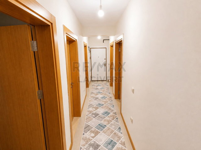 RE/MAX LACİVERT'TEN ABDURRAHMAN GAZİ TOKİLER'DE KİRALIK 2+1 DAİRE