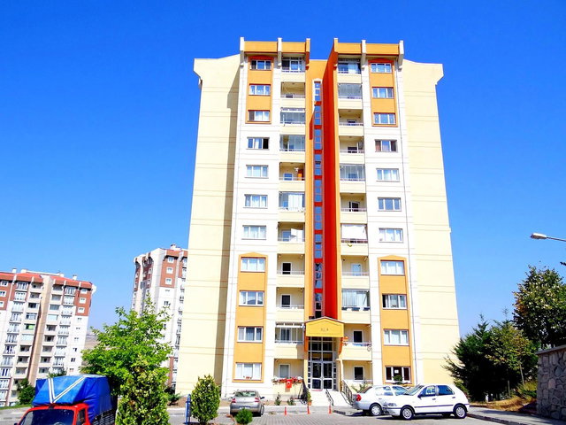 TOKİ TURKUAZ DOLMUŞ OTOBÜS GÜZERGAHINDA FULL EŞYALI 2+1 KİRALIK DAİRE