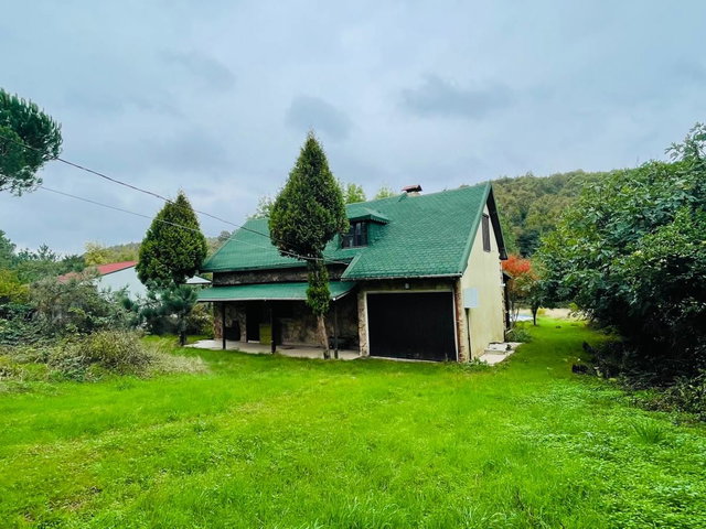 ŞILE AVCI KORU MAHALLESNDE SATILIK FULL EŞYALI HAVUZLU VILLA