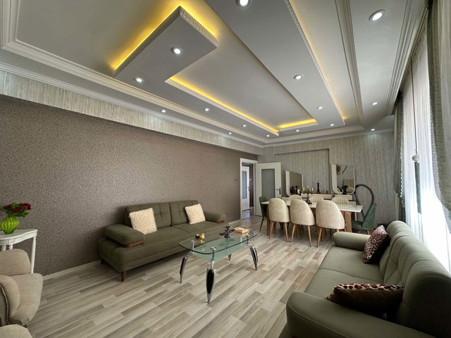 RE/MAX EDE'DEN SÜLEYMAN ŞAH MAH. ANA CADDE ÜZERİ 5+1 İÇİ YAPILI