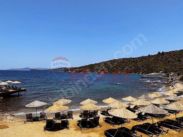 BODRUM ADABÜKÜ HELIS BODRUM EŞYALI 3+1 LÜKS KIRALIK VILLA