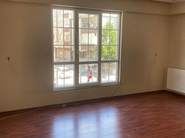 ÜSKÜDAR BULGURLU KARLIDERE CAD. 3+1 KIRALIK DAIRE