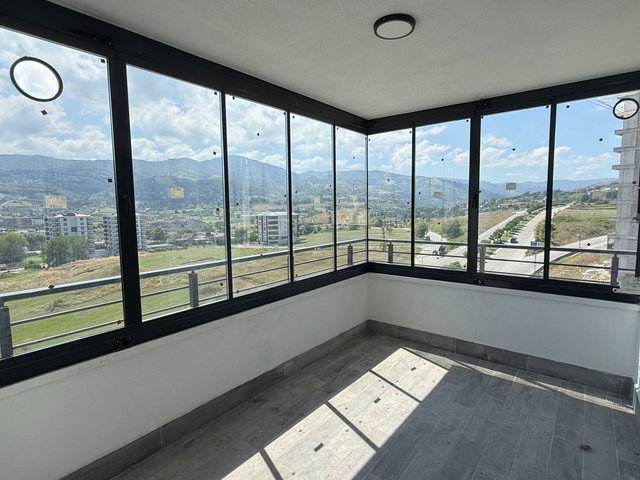 POLATLI BULVARINA CEPHE NET 130 M2 SATILIK 3+1 DAİRE