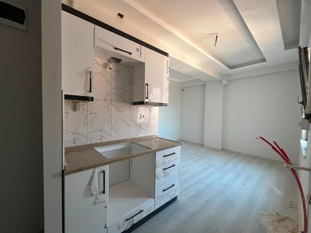 REMAX MID 'DEN SATILIK 1+1