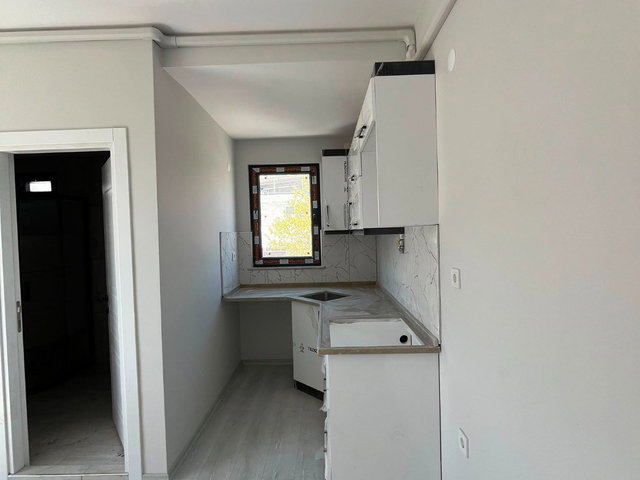REMAX MID 'DEN SATILIK 1+1 SATILIK DAIRE