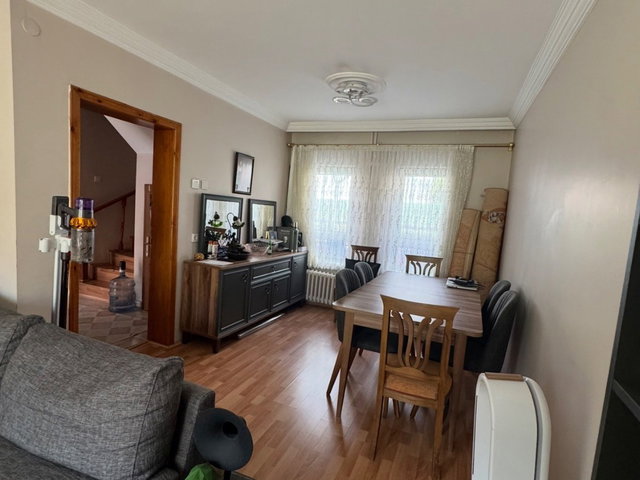 HÜLYA KENT SITESI'NDE KONFORU IÇINDE MÜSTAKIL 2 KATLI VILLA