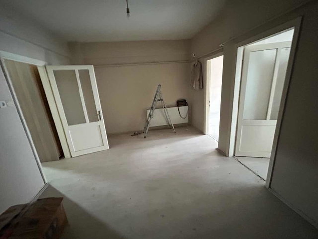 REMAX EXCLUSİVE | DUMLUPINAR MAHALLESİ'NDE 3+1 ARAKAT DAİRE