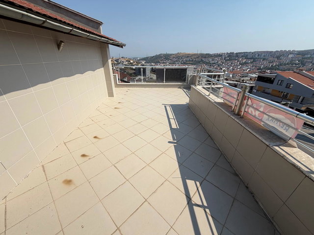 KUVAİ MİLLİYE MAHALLESİ CADDE CEPHELİ 7+1 FOURLEX VİLLA | 300 M² NET | TERAS, BAHÇE, KAPALI OTOPARK