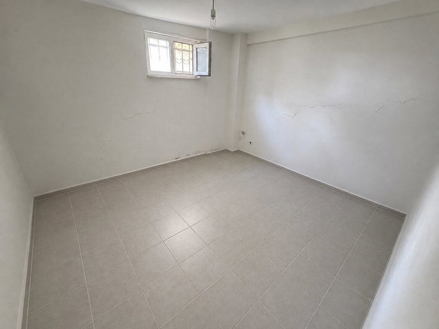 KUVAİ MİLLİYE MAHALLESİ CADDE CEPHELİ 7+1 FOURLEX VİLLA | 300 M² NET | TERAS, BAHÇE, KAPALI OTOPARK