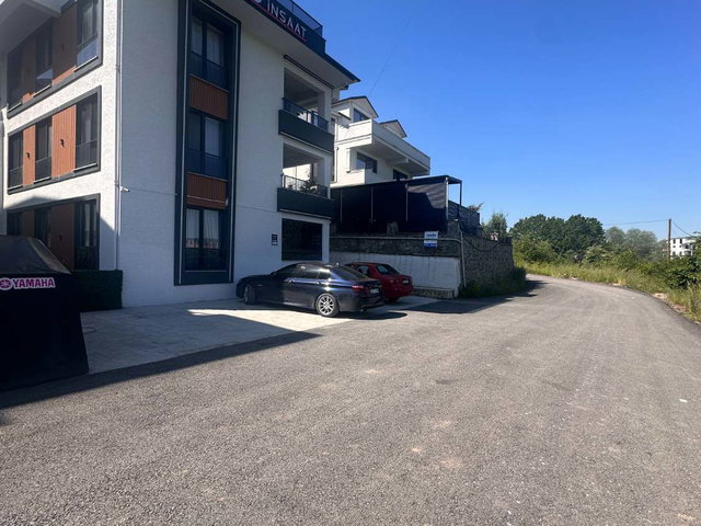 REMAX'DAN SULTAN OKULLARINA KOMŞU 2+1 ARA KAT KÖŞE DAİRE