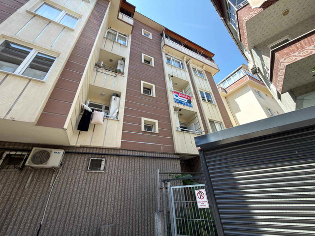 HÜRRİYET MAHALLESİNDE KİRALIK ARA KAT 2+1 DAİRE