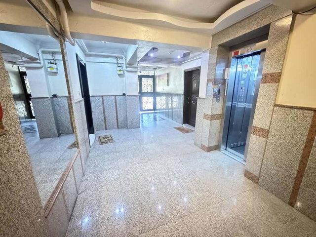 KARŞIYAKA YALI MAH 3+1 | 150 M² NET | 2 BANYO | BALKONLU | DOĞALGAZ KOMBİLİ | KREDİYE UYGUN