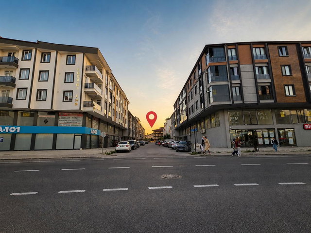 RE/MAX LAND'DEN KAPAKLI ADNAN MENDERES MAH.CADDEYE YAKIN KİRALIK 2+1 DAİRE