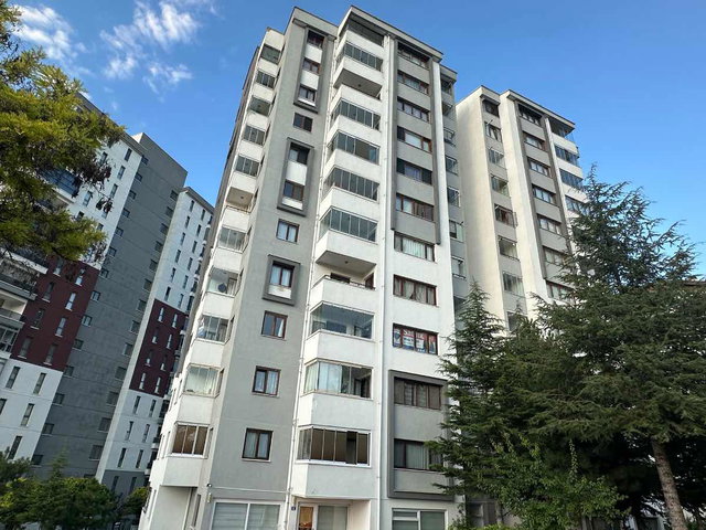 SATILIK 3+1 KONUT DODURGA / TÜRKKONUT /YEŞILPARK SİTESİ' ÖNCÜ APT