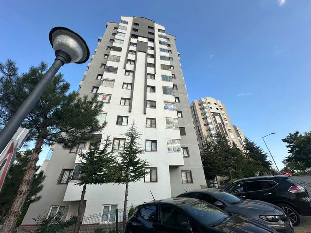 SATILIK 3+1 KONUT DODURGA / TÜRKKONUT /YEŞILPARK SİTESİ' ÖNCÜ APT