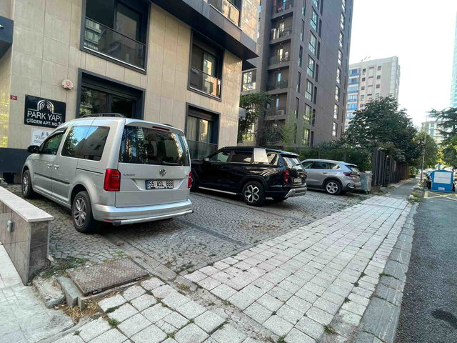 KADIKÖY GÖZTEPE’DE 2018 YAPIMI, BALKONLU 1.5+1 EŞYALI KİRALIK DAİRE
