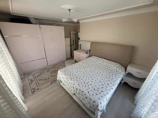 GEBZE BARIŞ MAHALLESI KONAK CITY SITESI'NDE 3+1 SATILIK DAIRE