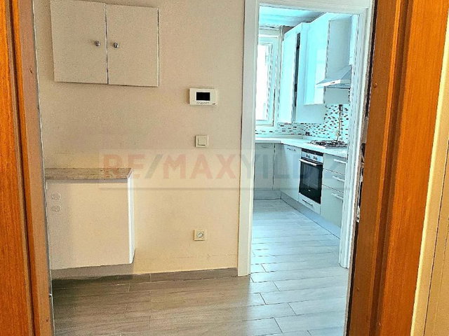 BAĞDAT CD. GÖZTEPE IŞIKLARA YAKIN, ARA KAT, 3+1