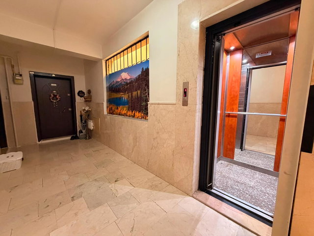 REMAX ARTIS'TEN KOMBINADA SATILIK FUL EŞYALI 2+1 DAIRE