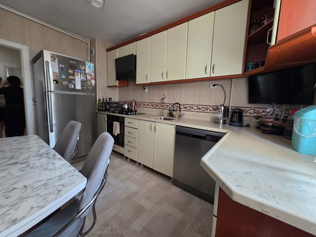 ERGAZİ TES-İŞ SİTESİ’NDE 3+1  115 M² BRÜT BALKONLU KREDİYE UYGUN