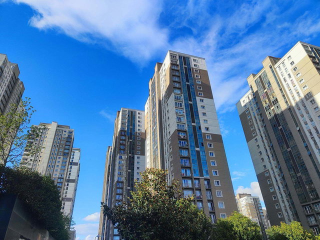 ESENYURT YEŞİLKENT MAHALLESİ INOVIA2'DE SATILIK 2+1 DAİRE