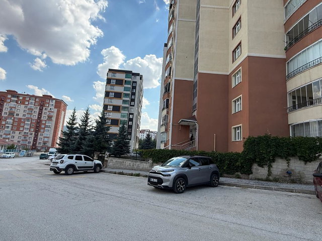 REMAX KEY'DEN KENTPARKTA SATILIK 3+1
