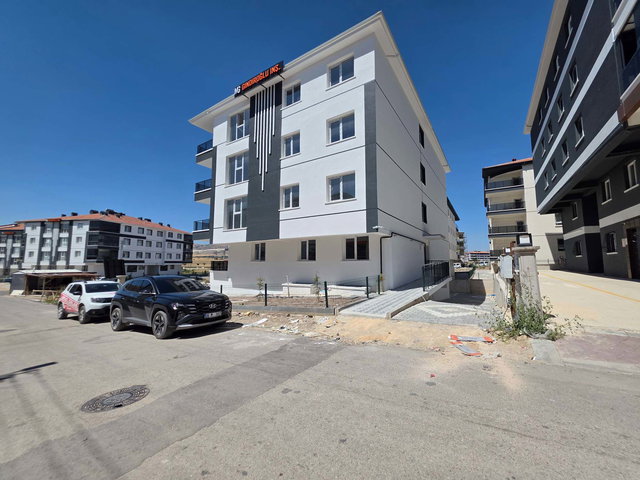 FEVZİ ÇAKMAK’TA SIFIR 3+1  2 BANYO  VE GIYINME ODALI BALKONLU  120 M² NET
