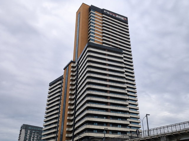 AKROS İSTANBUL’DA 12. KAT  2+1  KÖŞE BALKONLU 140 M² KİRALIK DAIRE